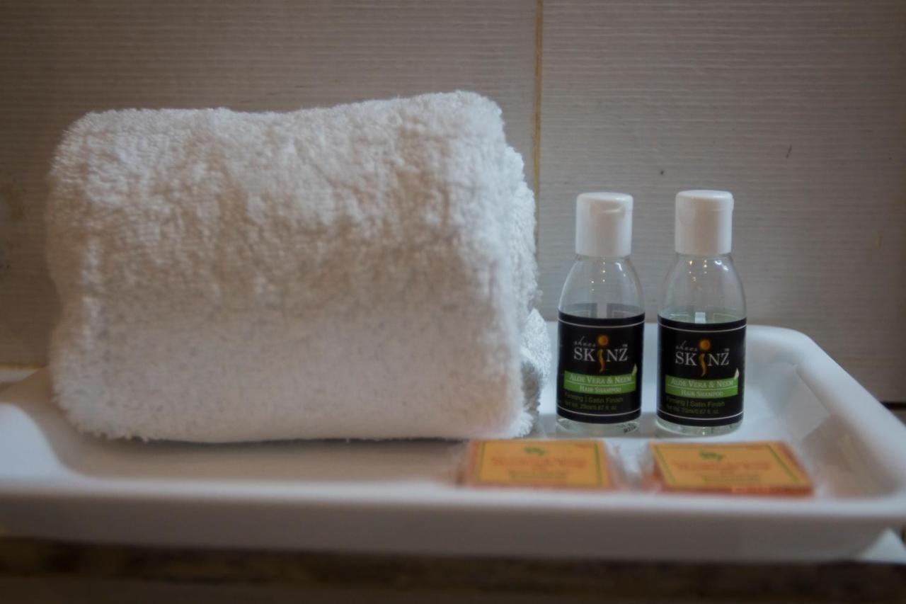 Hotel Kings Regency Drang エクステリア 写真